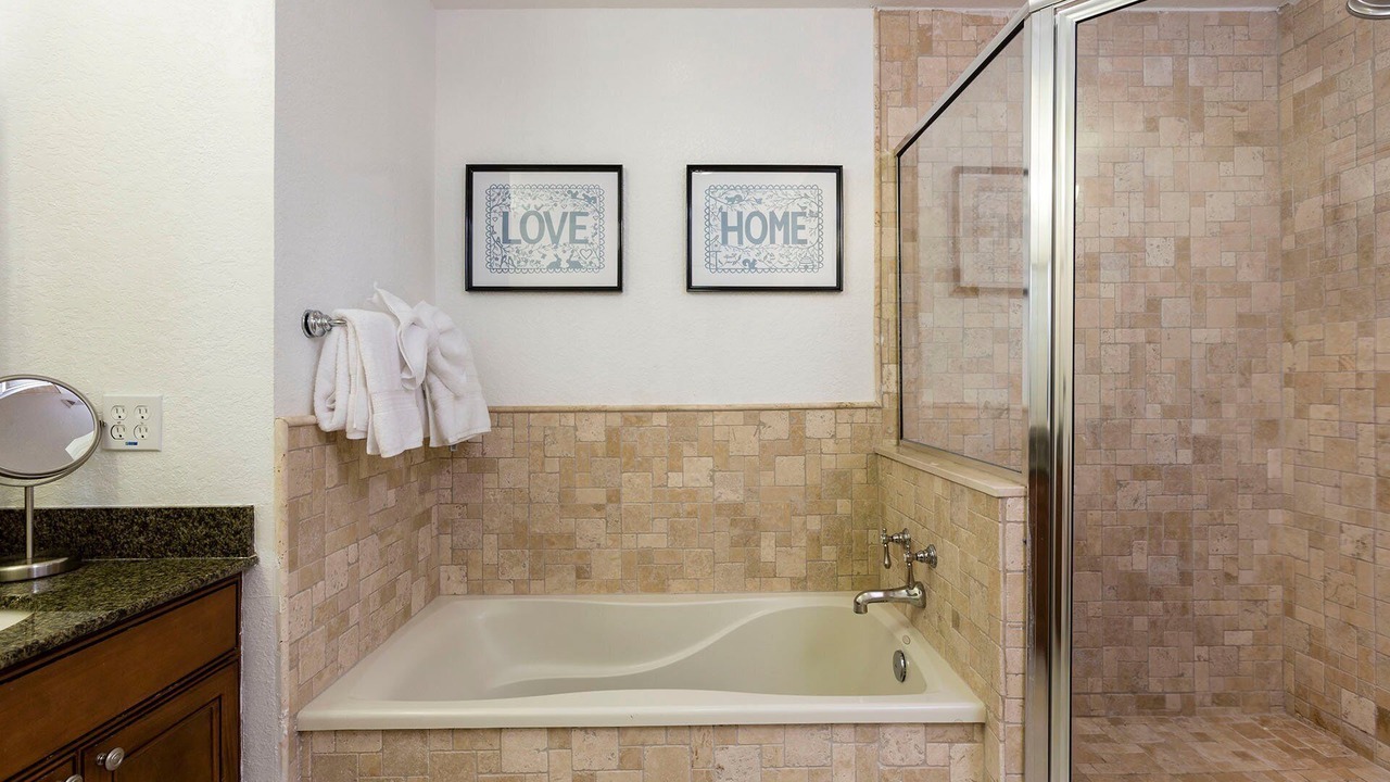 Photo of Bathroom in Reunion