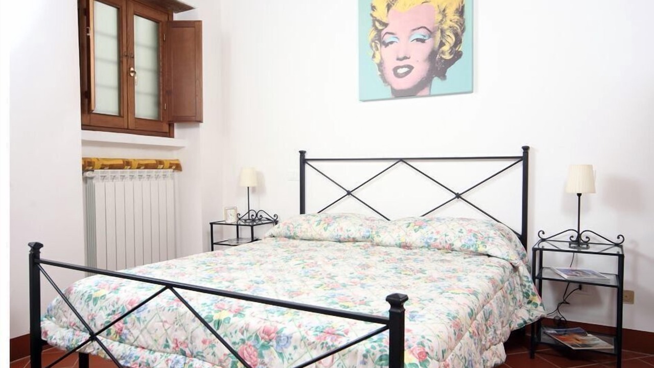 Photo of Bedroom in Corsanico-Bargecchia