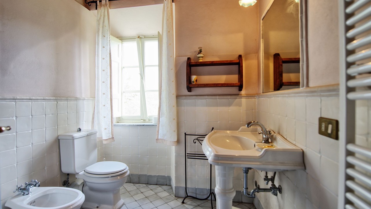 Photo of Bathroom in Massarosa