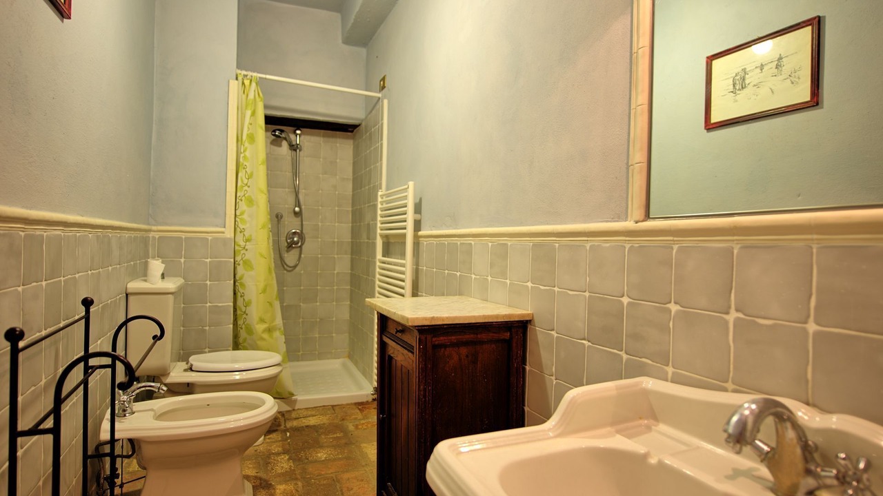 Photo of Bathroom in Massarosa