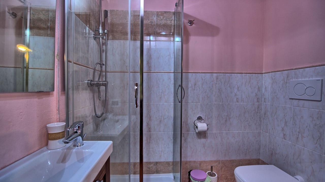 Photo of Bathroom in Montalcino