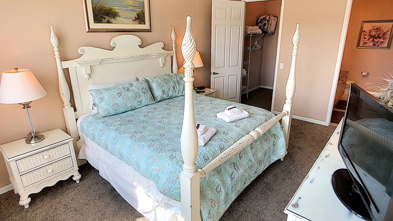 Photo of Bedroom in Loughman