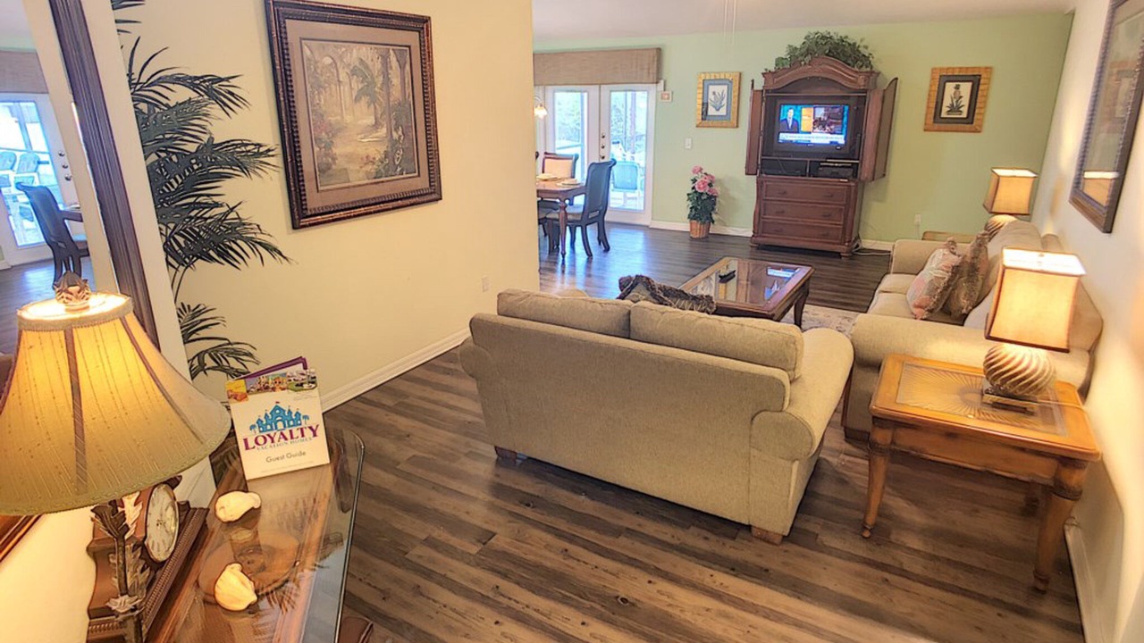 Photo of Livingroom in Bay Lake