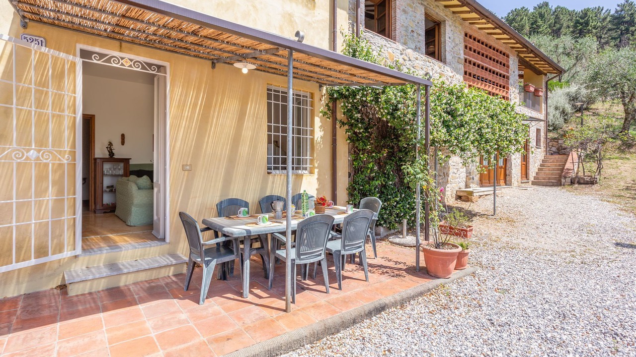 Photo of Patio Balcony in Mastiano