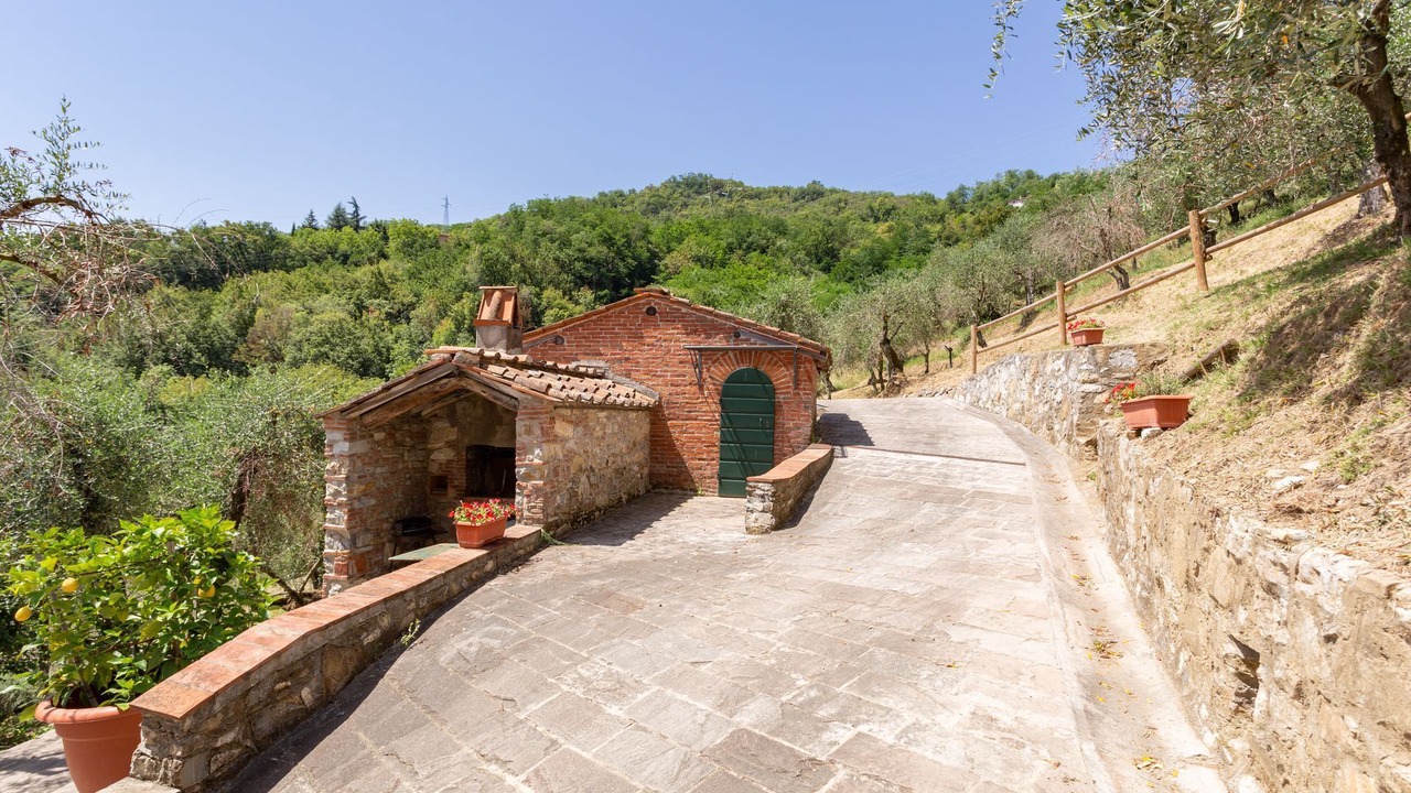 Photo of Outdoor in Mastiano