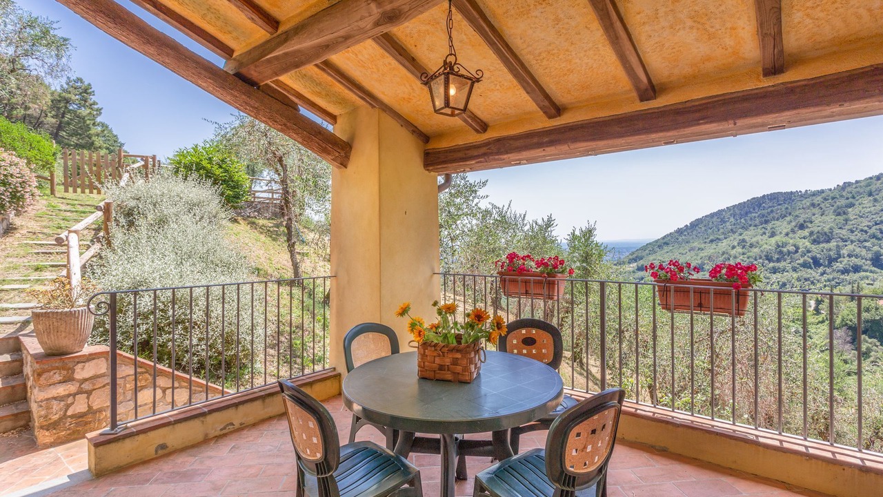 Photo of Patio Balcony in Mastiano