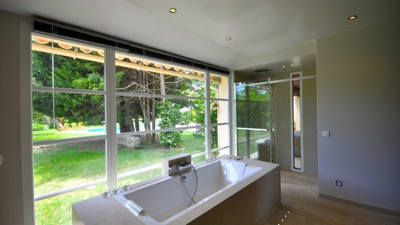 Photo of Bedroom in Mouans-Sartoux