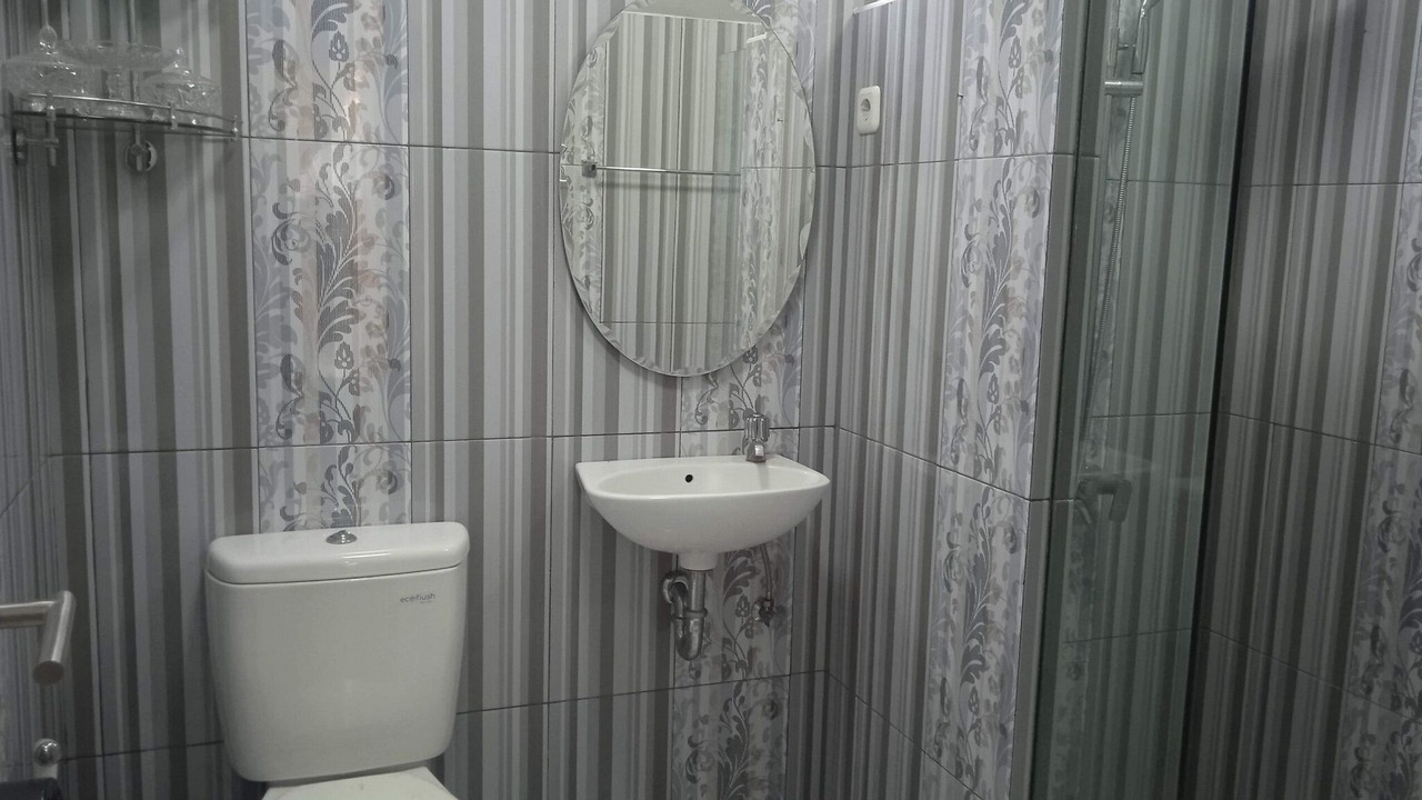 Photo of Bathroom in Cipanas