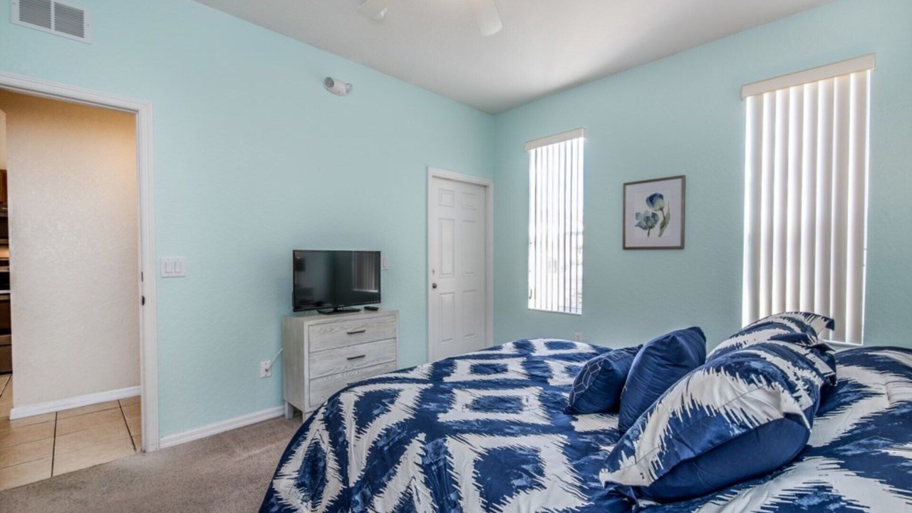 Photo of Bedroom in Regal Palms