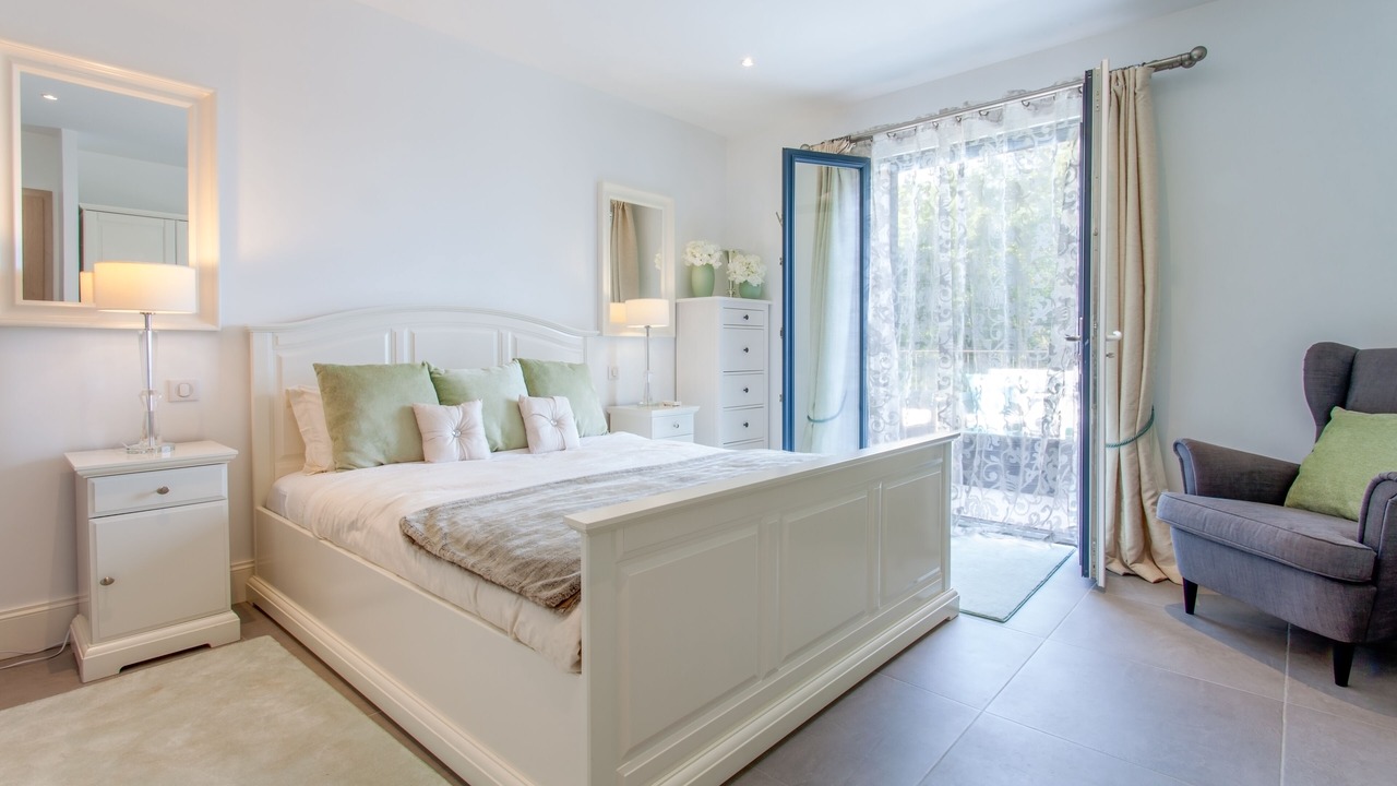 Photo of Bedroom in Chateauneuf-Grasse