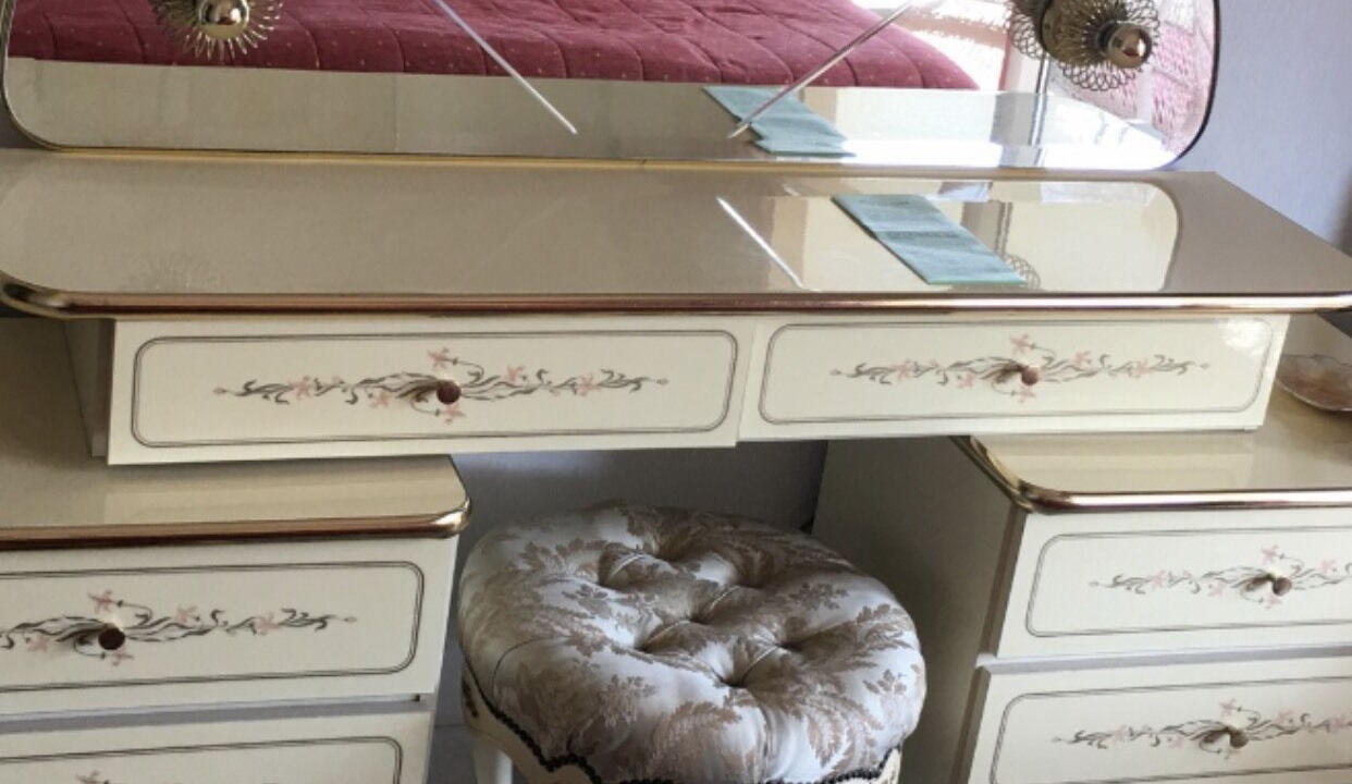Photo of Bedroom in Mandelieu-La-Napoule