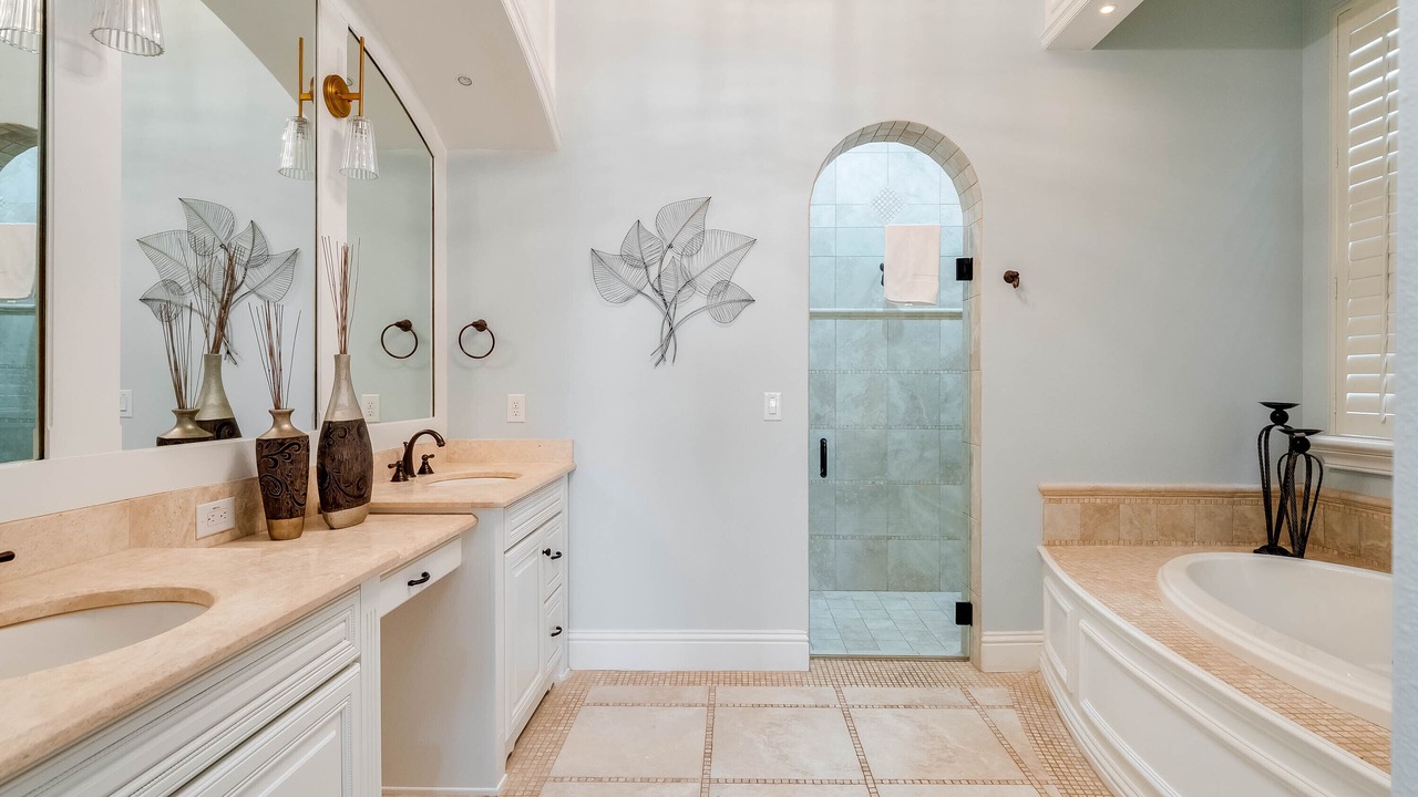 Photo of Bathroom in Reunion