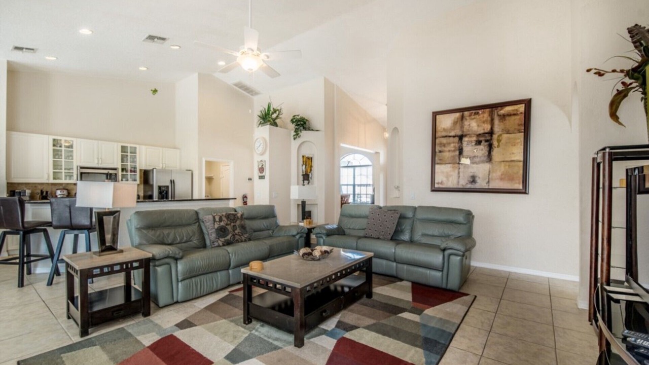 Photo of Livingroom in Highlands Reserve