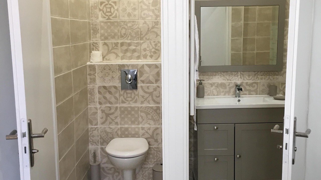 Photo of Bathroom in Old Town