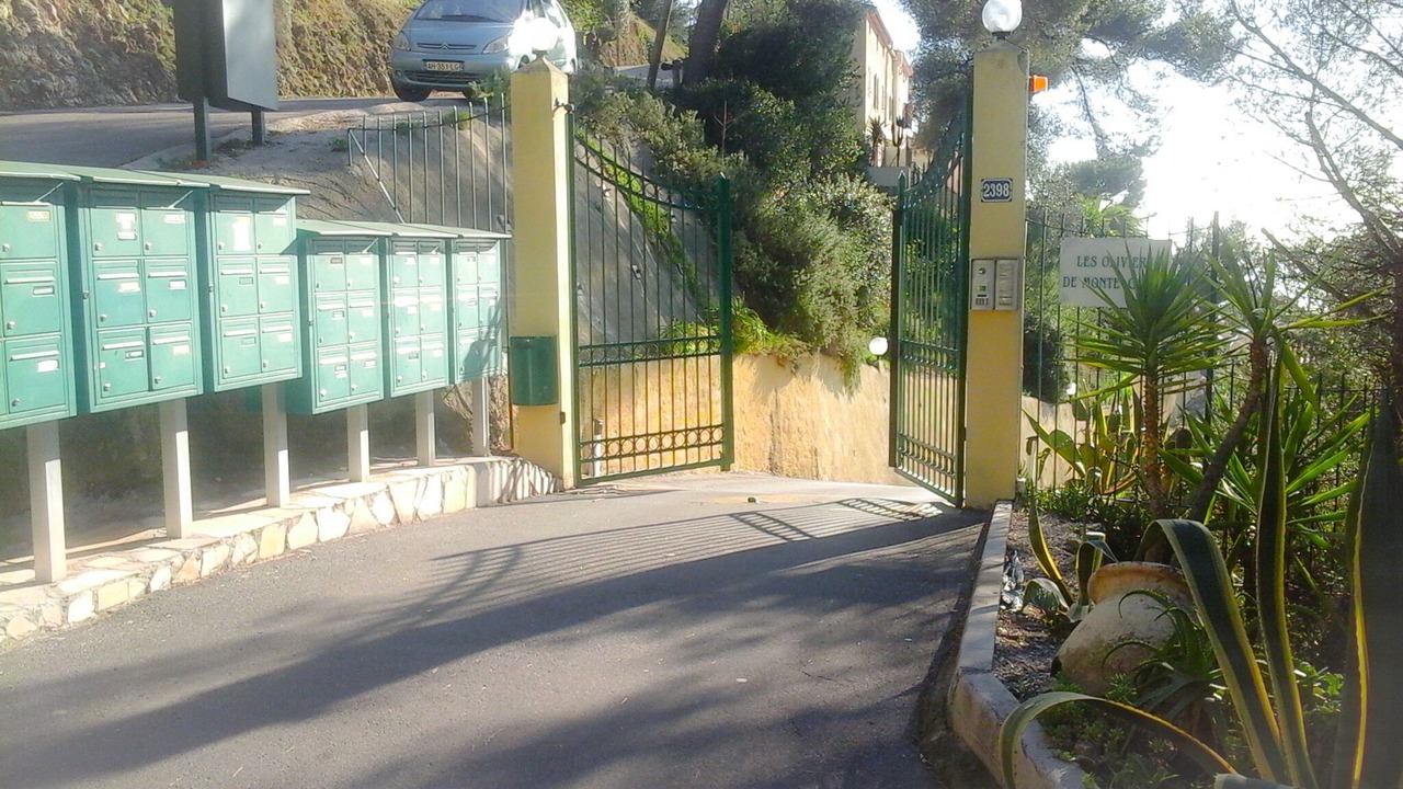 Photo of Outdoor in Beausoleil