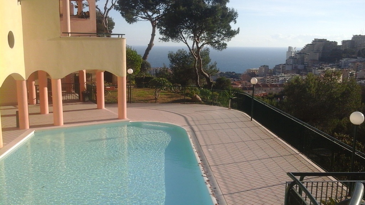 Photo of Outdoor in Beausoleil