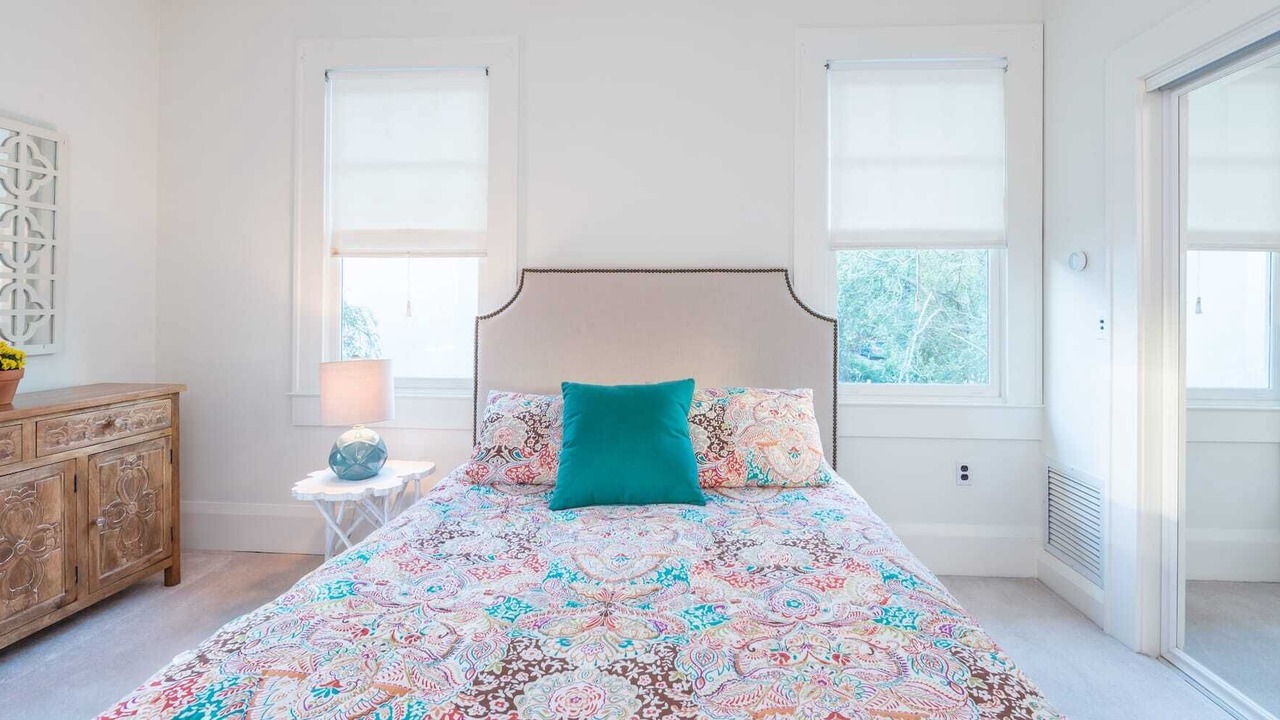 Photo of Bedroom in Fairview Shores