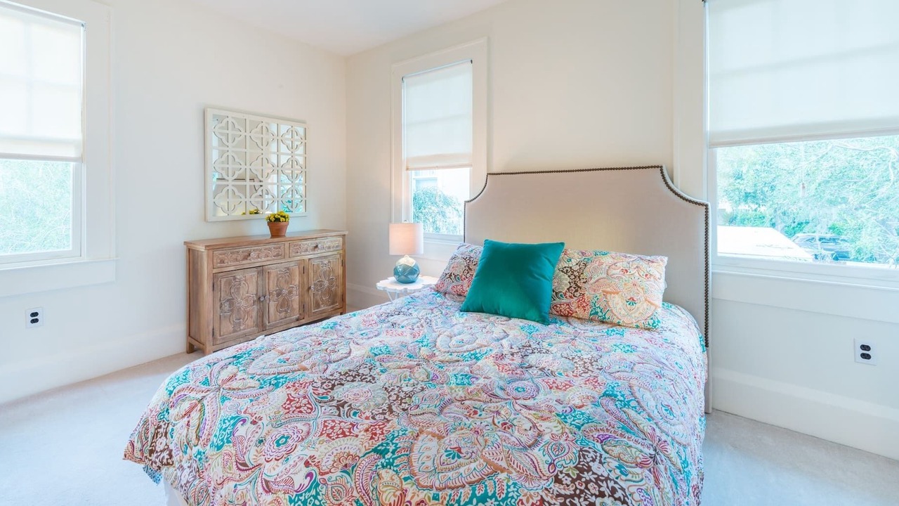 Photo of Bedroom in Fairview Shores
