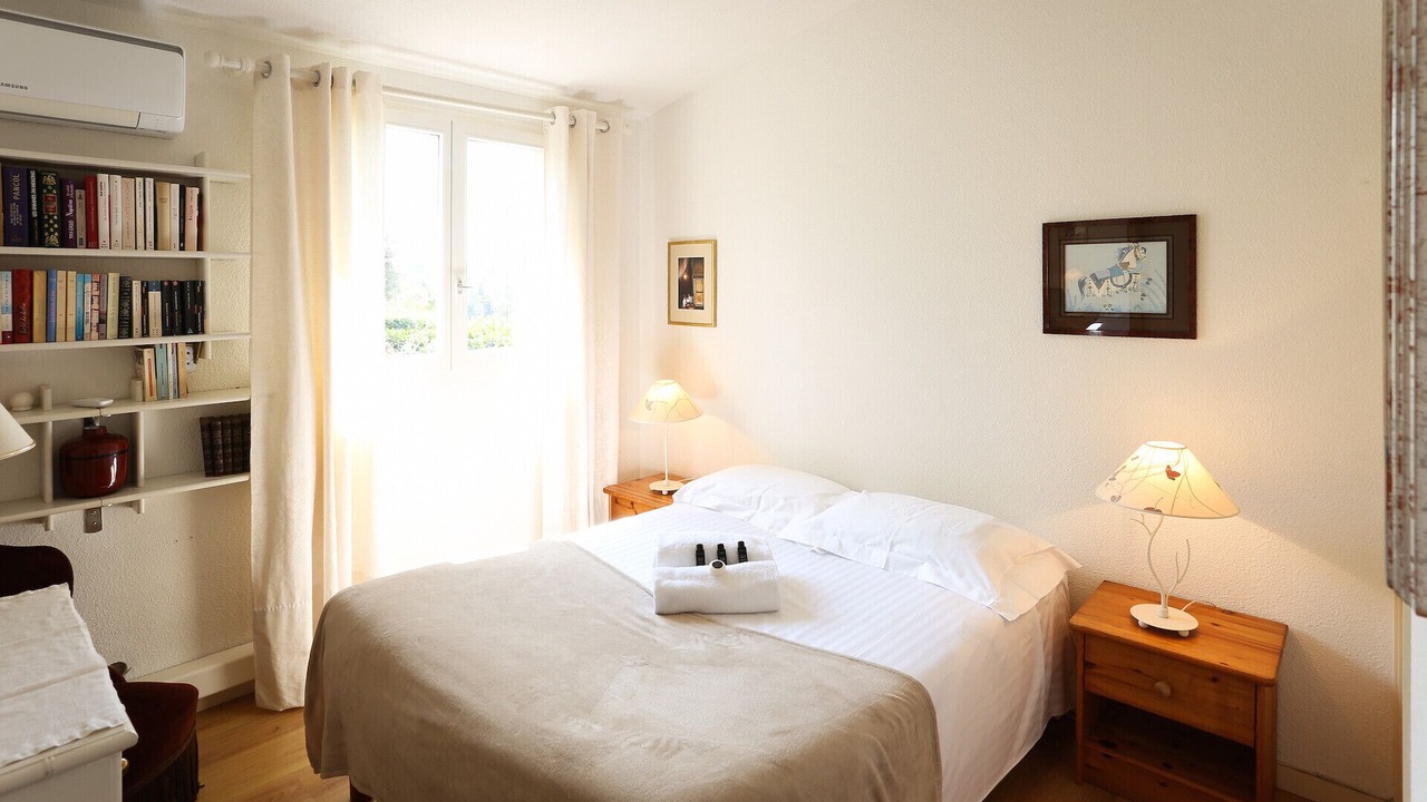 Photo of Bedroom in Antibes