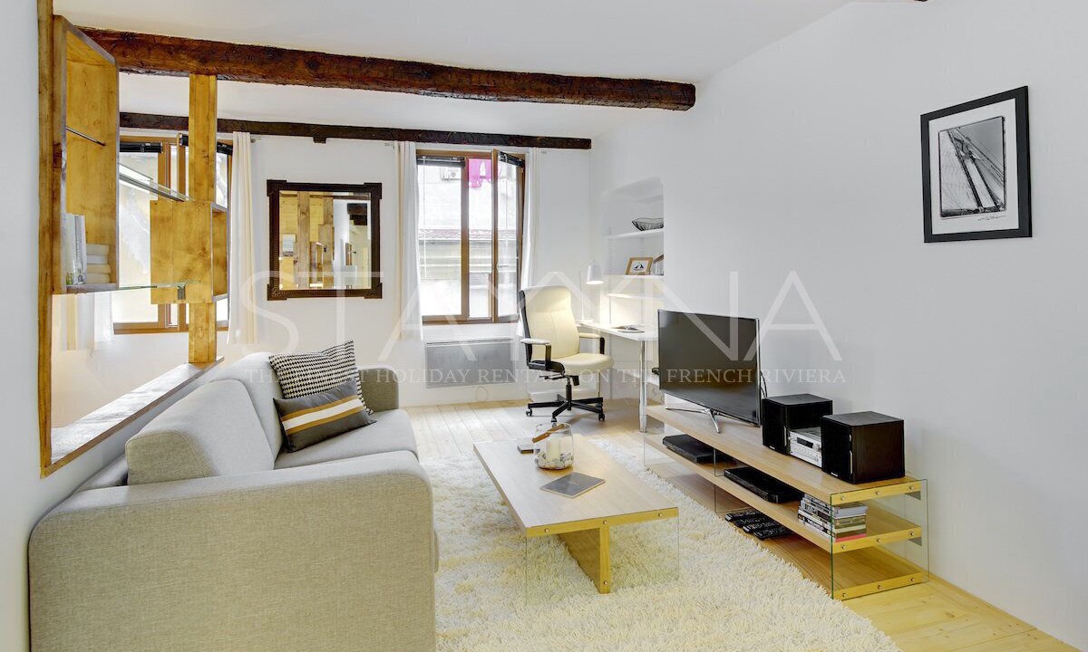 Photo of Livingroom in Old Town