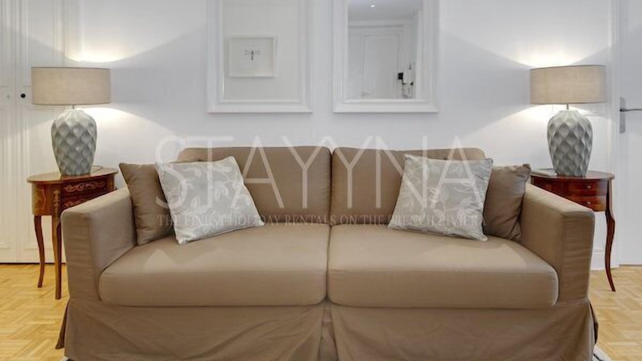 Photo of Livingroom in Jean-Medecin