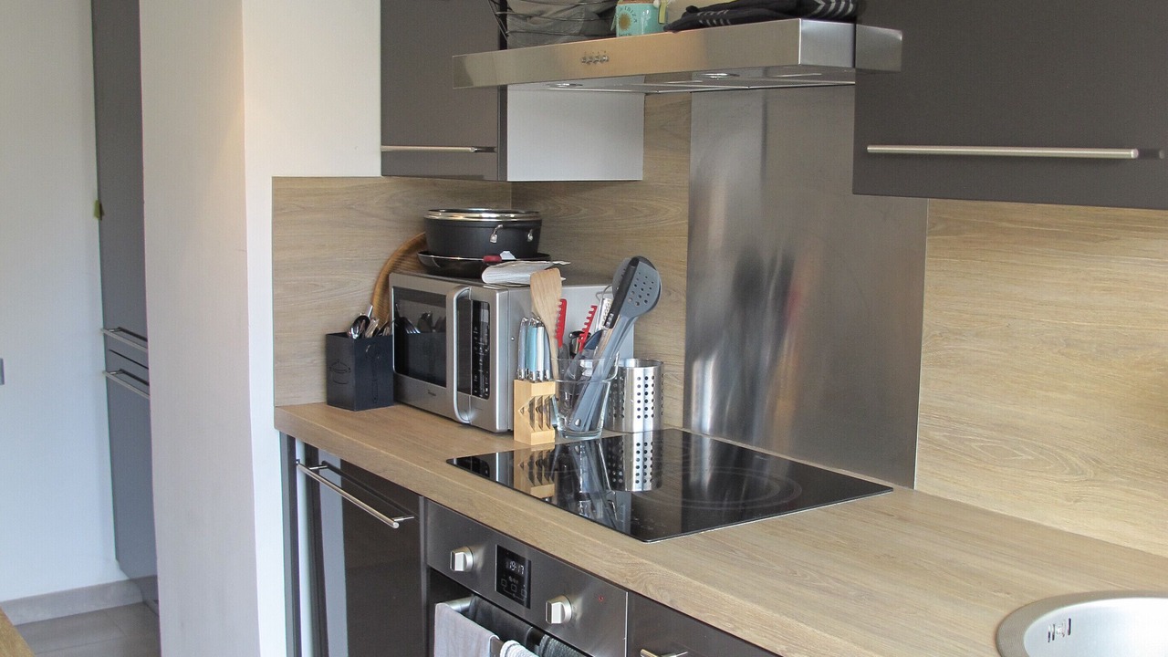 Photo of Kitchen in California - Pezou