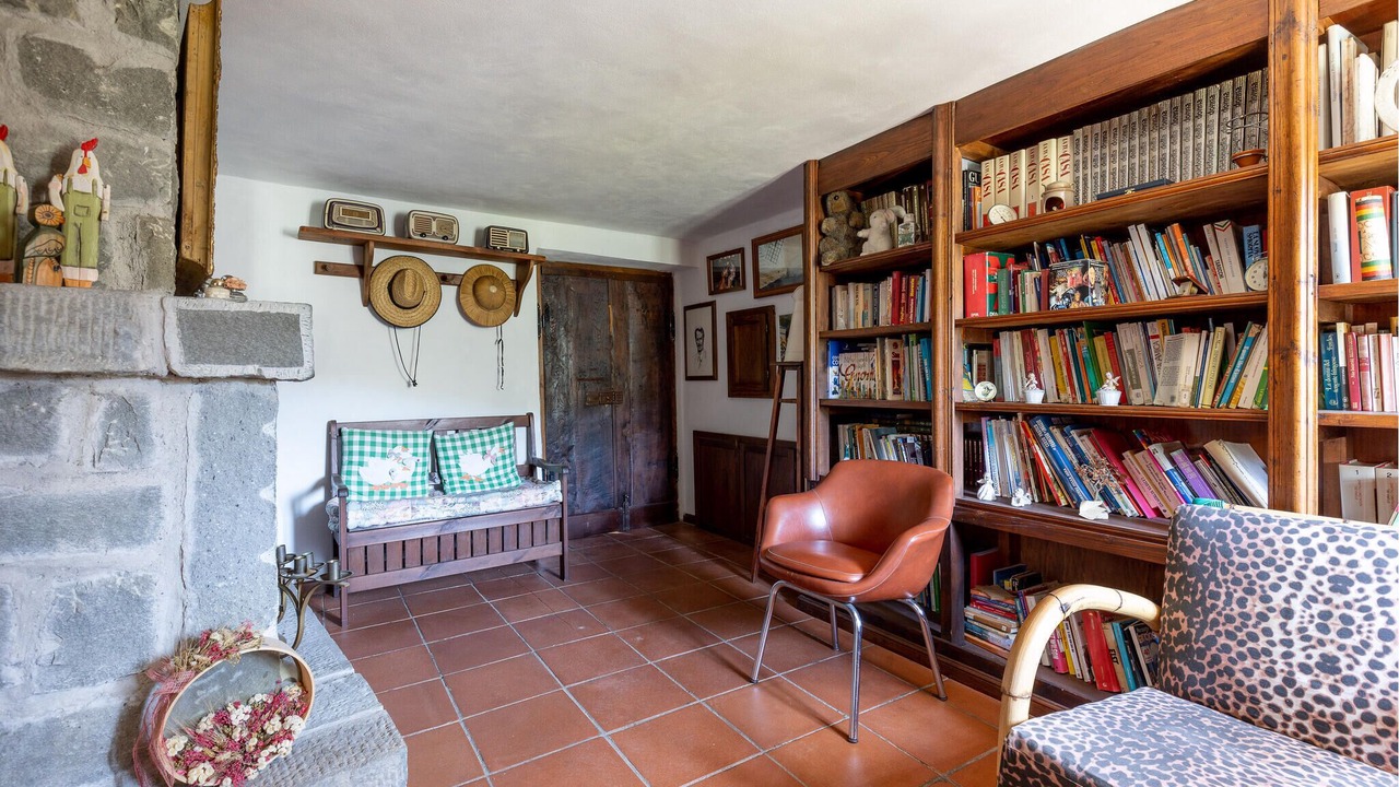 Photo of Bedroom in Comano
