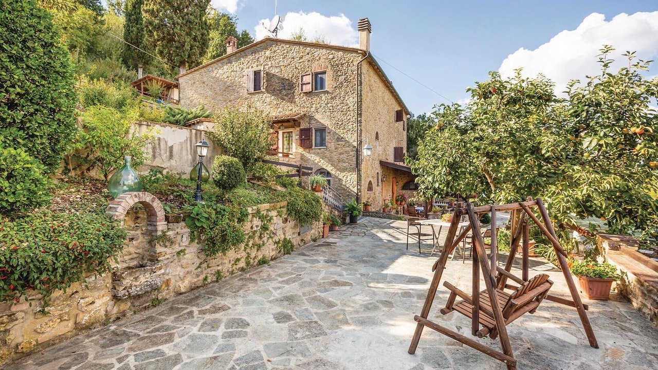Photo of Others in Volterra