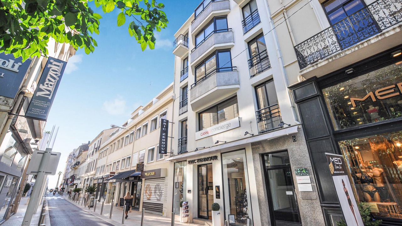 Photo of Others in Cannes City Centre