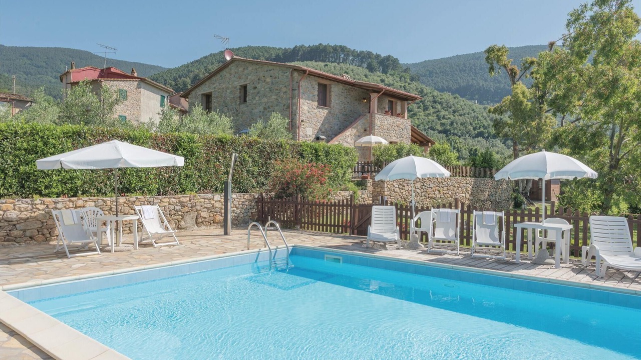 Photo of Outdoor in Buti
