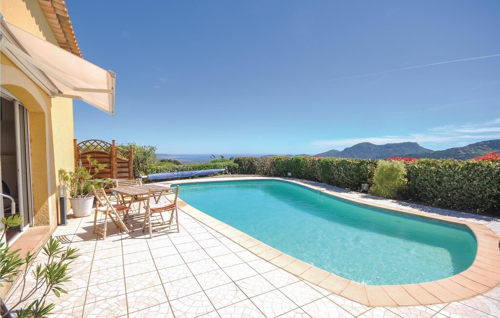 Photo of Outdoor in Les Adrets-de-l'Esterel