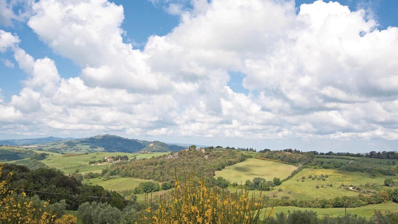 Photo of Others in Volterra