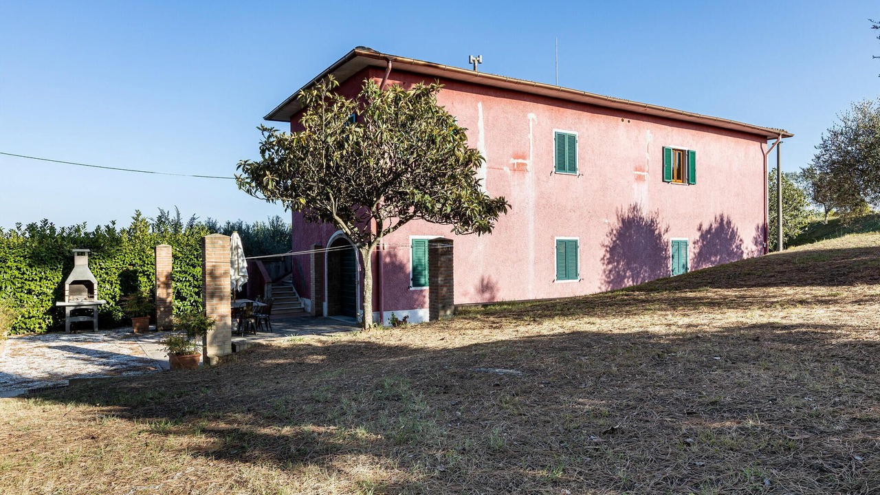 Photo of Others in San Gervasio