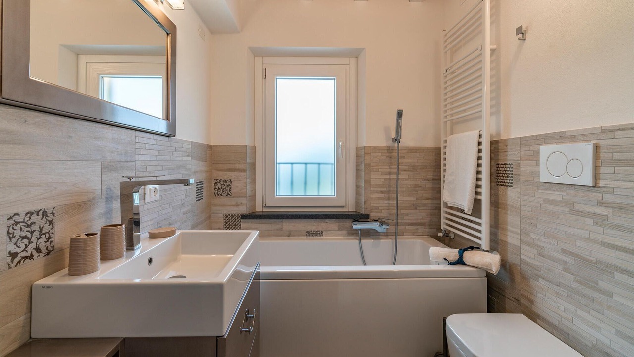 Photo of Bathroom in Camaiore