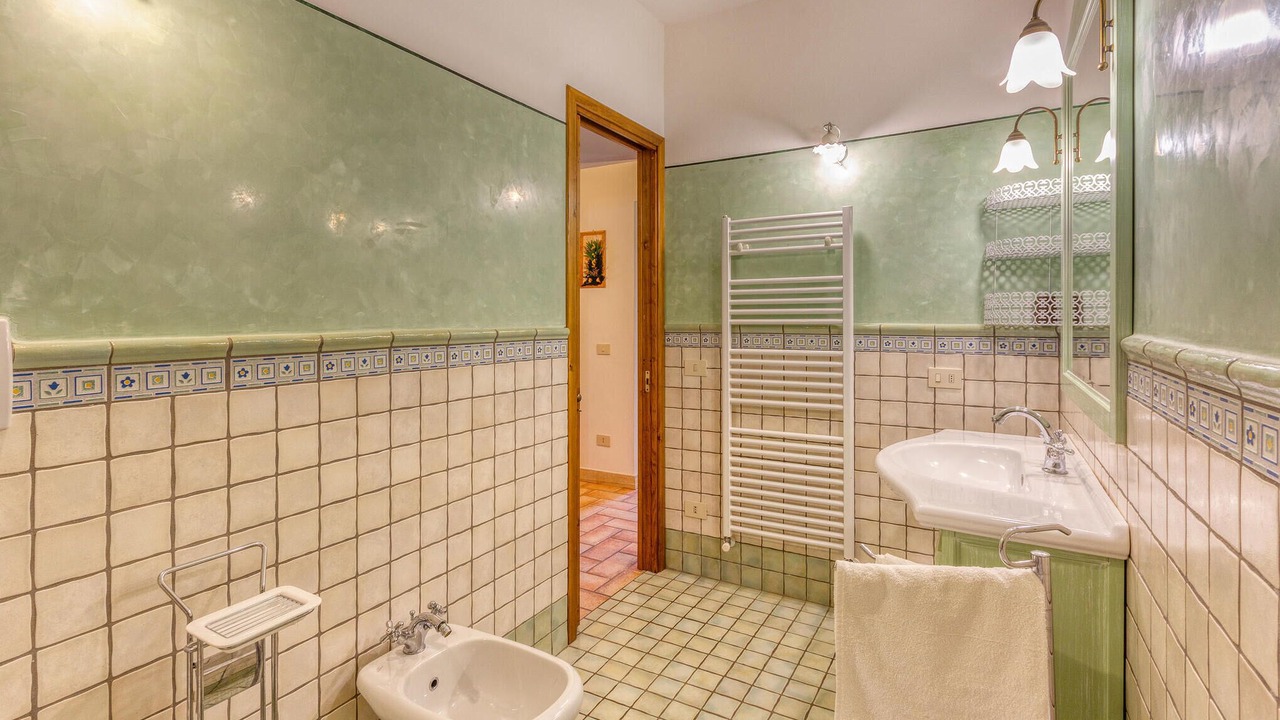 Photo of Bathroom in Camaiore