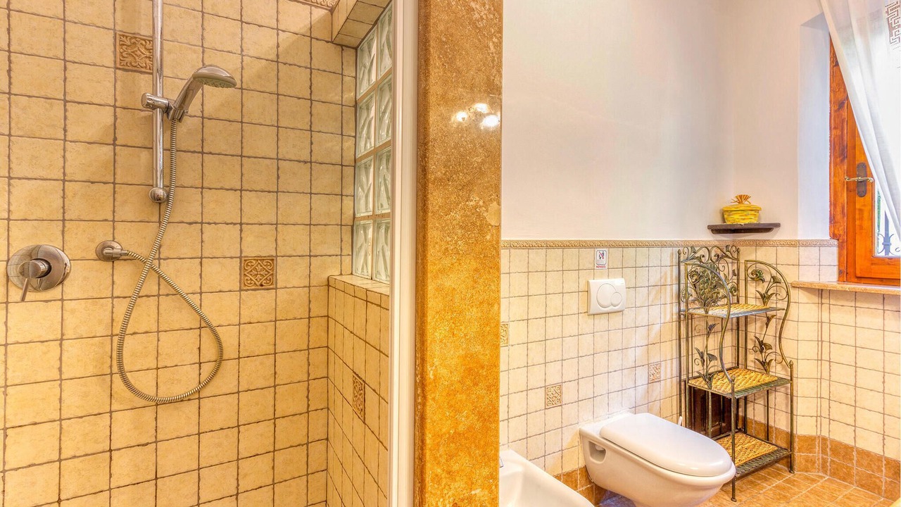 Photo of Bathroom in Camaiore