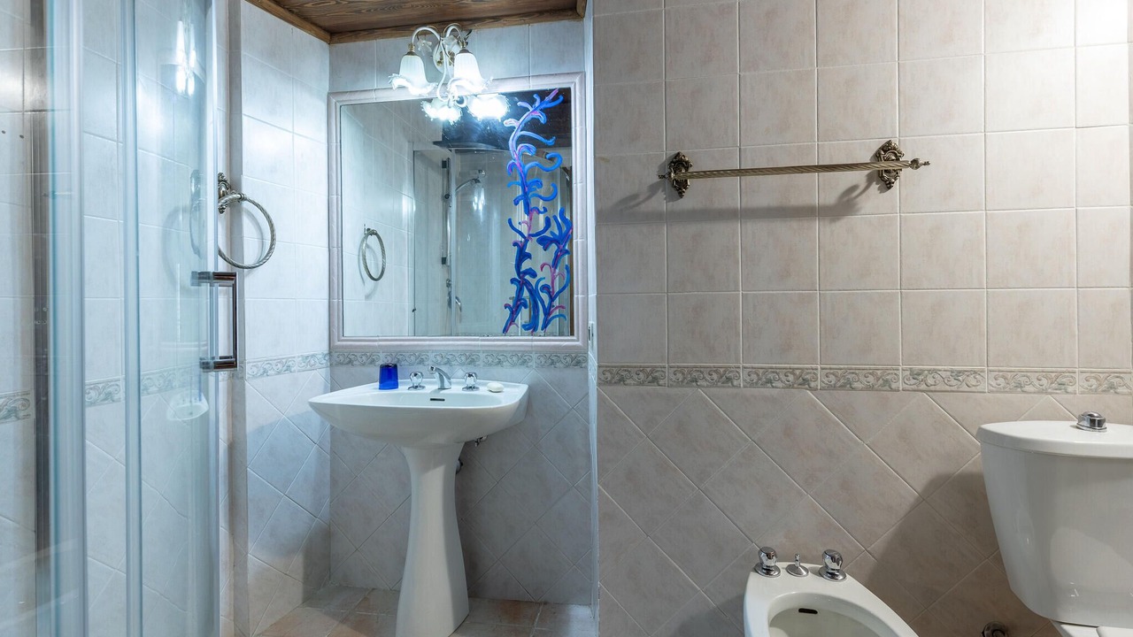 Photo of Bathroom in Comano