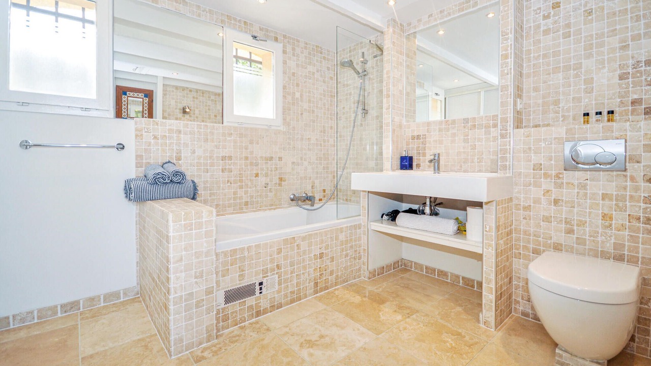 Photo of Bathroom in Theoule-Superieur