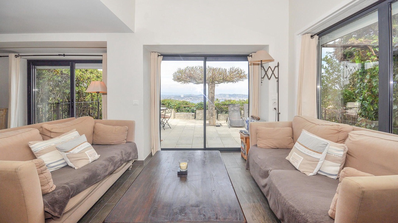 Photo of Bedroom in Theoule-Superieur