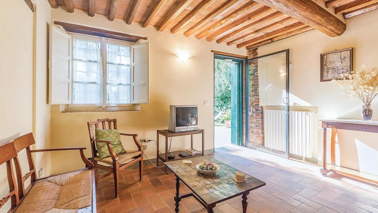 Photo of Bedroom in Capannori