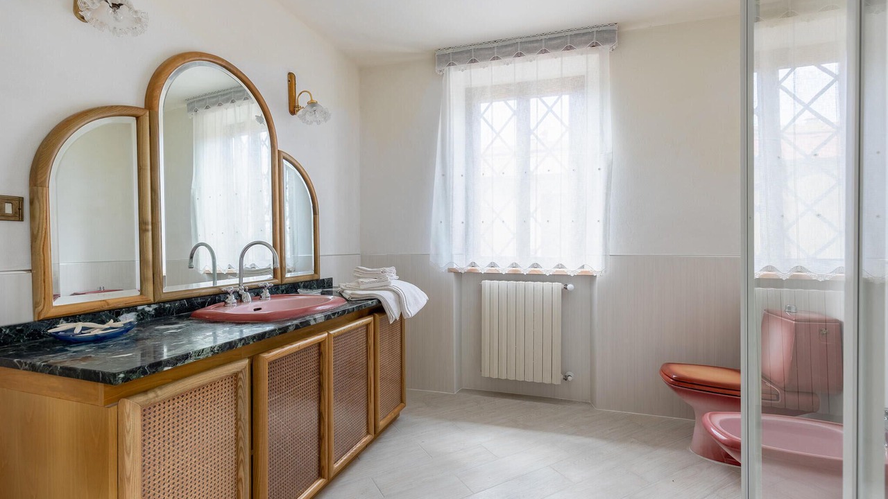 Photo of Bathroom in Camaiore