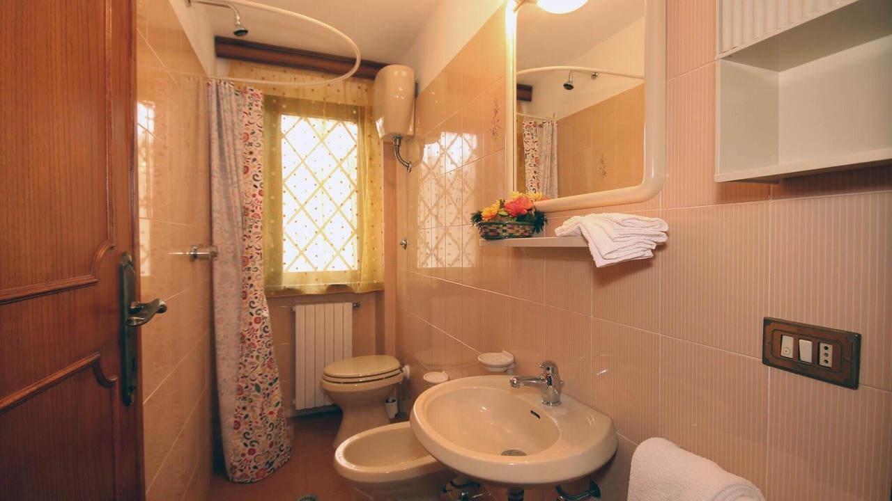 Photo of Bathroom in Camaiore