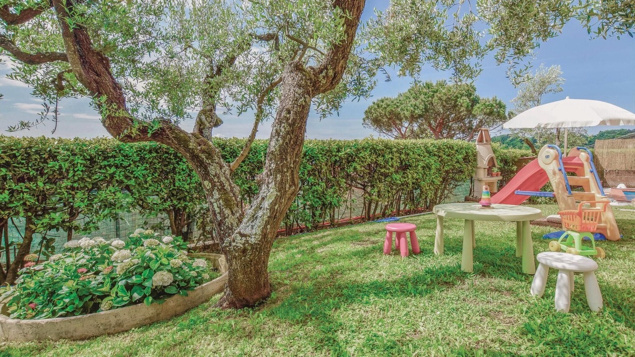 Photo of Others in Corsanico