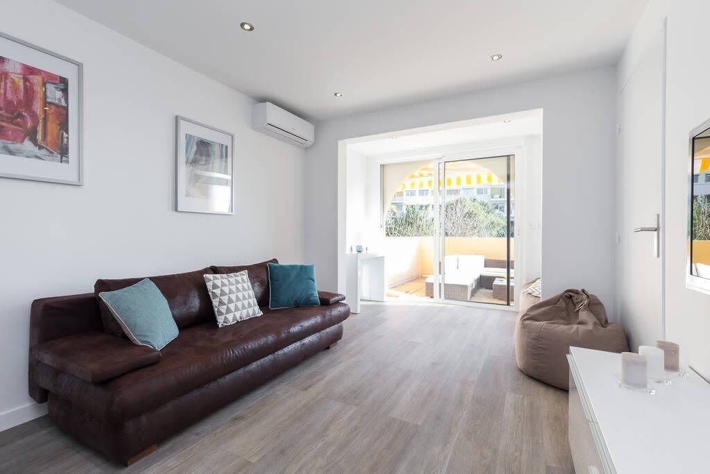 Photo of Livingroom in Cannes La Bocca