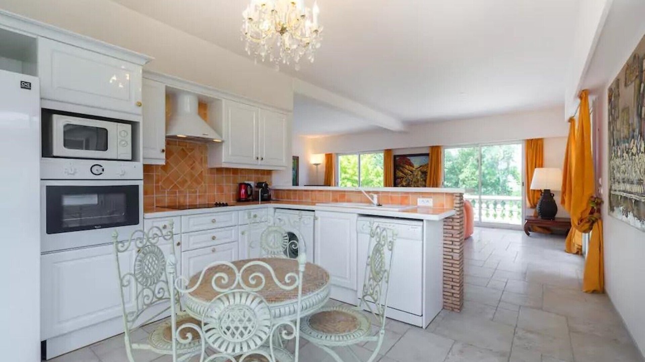 Photo of Kitchen in Villeneuve-Loubet