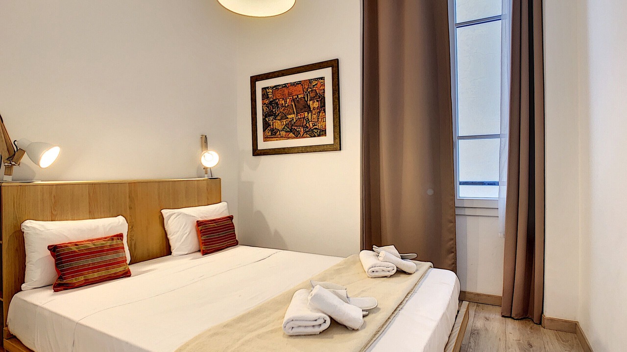 Photo of Bedroom in Carre d'Or