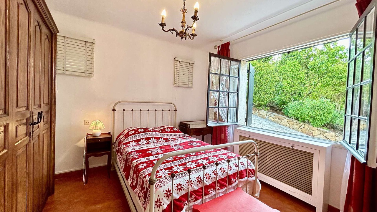 Photo of Bedroom in Les Issambres