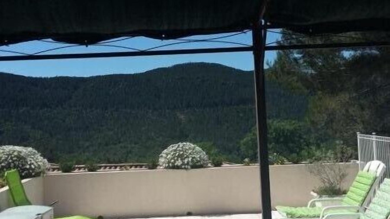 Photo of Patio Balcony in Bagnols-en-Foret