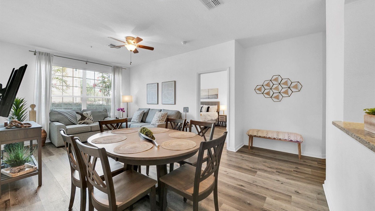 Photo of Livingroom in Windsor Palms