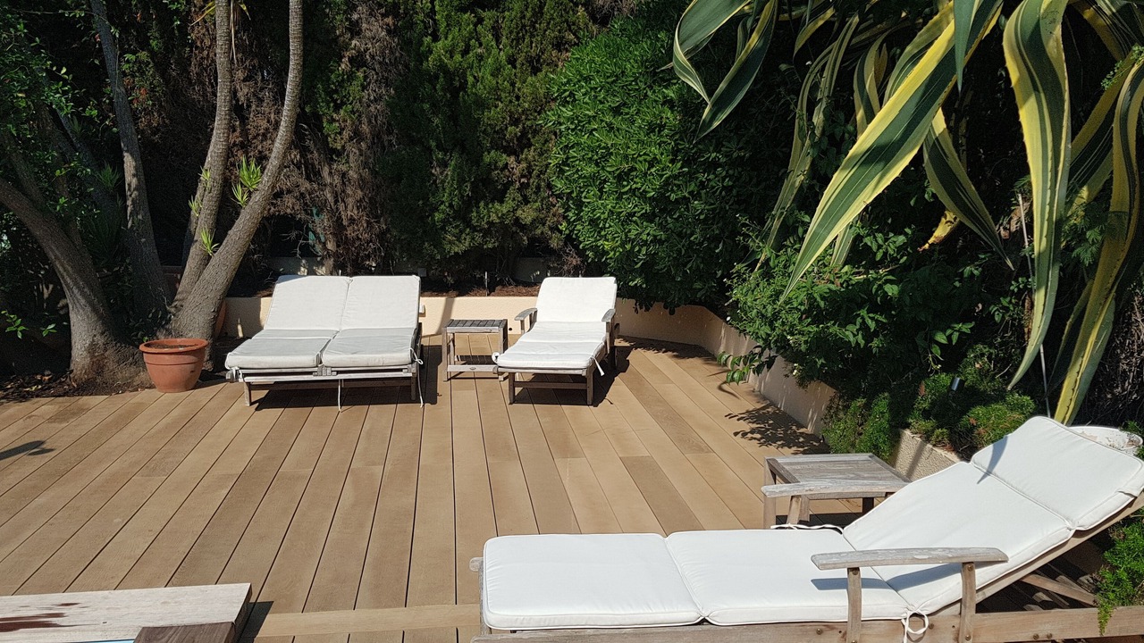 Photo of Patio Balcony in California - Pezou